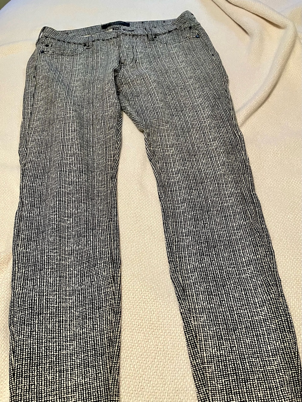 Liverpool Jeans Company Black & White Textured Straight-Leg Jeans